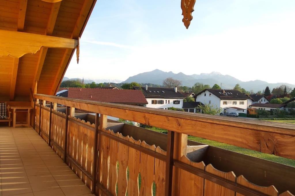 Apartamento Thronvomchiemgau Übersee Exterior foto